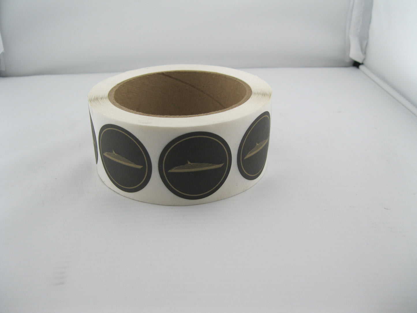 Scenic  Tissue Seal (Roll)
