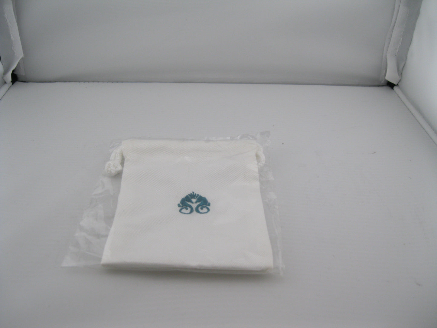 5X7 Crystal pouch bags  ( Pack of 50 units )